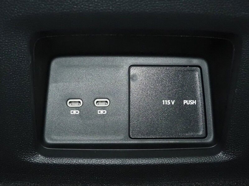 2025 Volkswagen Atlas 2.0T Peak Edition 4MOTION *PANORAMA MOONROOF, ADAPTIVE CRUISE, DIGITAL COCKPIT, SAFETY ALERTS, BACKUP-CAMERA, CLIMATE SEATS, HEATED STEERING, 2ND ROW CAPTAIN'S, WIRELESS CHARGING, ANDROID & APPLE Round Rock TX