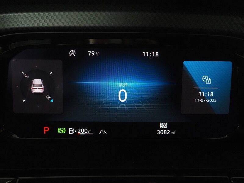 2025 Volkswagen Atlas 2.0T Peak Edition 4MOTION *PANORAMA MOONROOF, ADAPTIVE CRUISE, DIGITAL COCKPIT, SAFETY ALERTS, BACKUP-CAMERA, CLIMATE SEATS, HEATED STEERING, 2ND ROW CAPTAIN'S, WIRELESS CHARGING, ANDROID & APPLE Round Rock TX