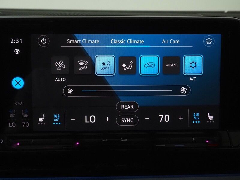 2025 Volkswagen Atlas 2.0T Peak Edition 4MOTION *PANORAMA MOONROOF, ADAPTIVE CRUISE, DIGITAL COCKPIT, SAFETY ALERTS, BACKUP-CAMERA, CLIMATE SEATS, HEATED STEERING, 2ND ROW CAPTAIN'S, WIRELESS CHARGING, ANDROID & APPLE Round Rock TX