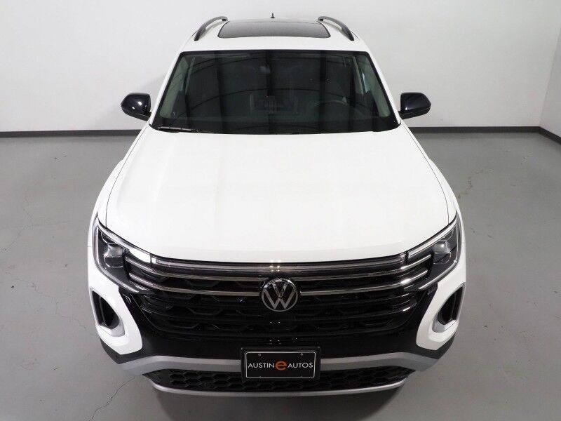 2025 Volkswagen Atlas 2.0T Peak Edition 4MOTION *PANORAMA MOONROOF, ADAPTIVE CRUISE, DIGITAL COCKPIT, SAFETY ALERTS, BACKUP-CAMERA, CLIMATE SEATS, HEATED STEERING, 2ND ROW CAPTAIN'S, WIRELESS CHARGING, ANDROID & APPLE Round Rock TX