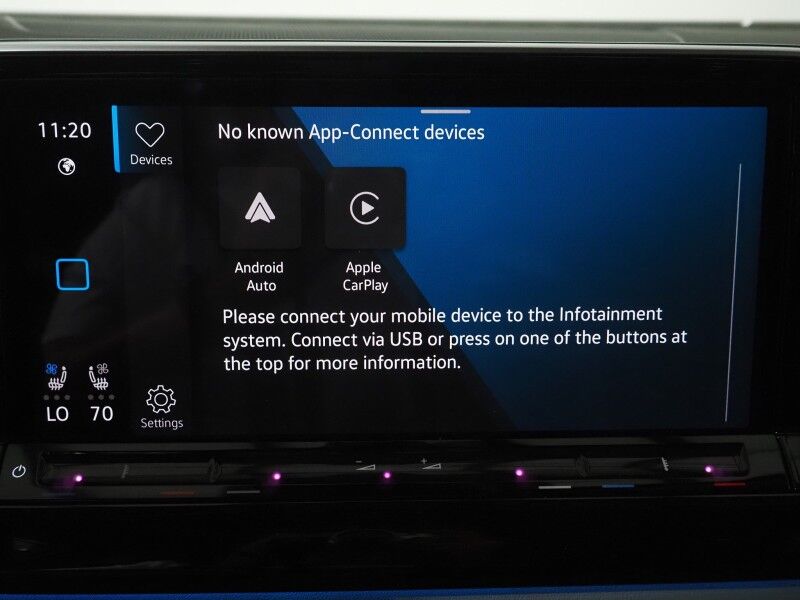 2025 Volkswagen Atlas 2.0T Peak Edition 4MOTION *PANORAMA MOONROOF, ADAPTIVE CRUISE, DIGITAL COCKPIT, SAFETY ALERTS, BACKUP-CAMERA, CLIMATE SEATS, HEATED STEERING, 2ND ROW CAPTAIN'S, WIRELESS CHARGING, ANDROID & APPLE Round Rock TX