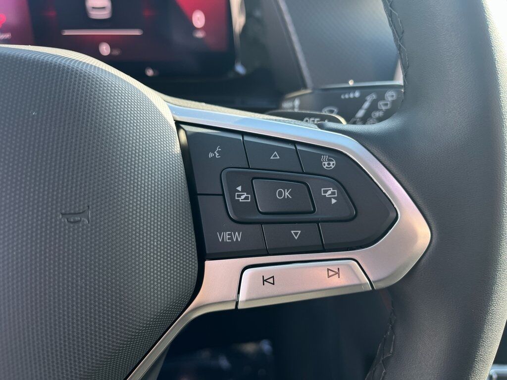 2025 Volkswagen Atlas 2.0T Peak Edition Green Bay WI