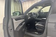2025 Volkswagen Atlas 2.0T Peak Edition Oshkosh WI