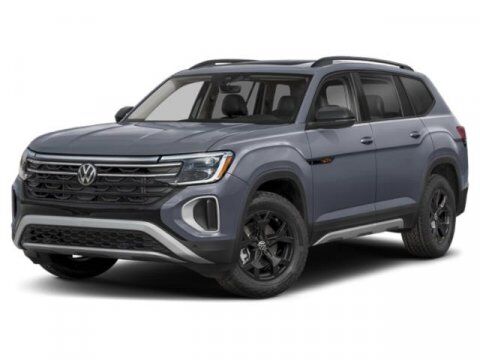 2025 Volkswagen Atlas 2.0T Peak Edition Oshkosh WI