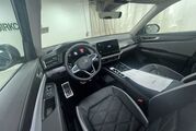 2025 Volkswagen Atlas 2.0T Peak Edition Oshkosh WI