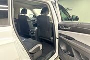 2025 Volkswagen Atlas 2.0T Peak Edition Oshkosh WI