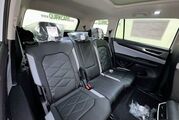 2025 Volkswagen Atlas 2.0T Peak Edition Oshkosh WI