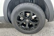 2025 Volkswagen Atlas 2.0T Peak Edition Oshkosh WI