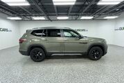 2025 Volkswagen Atlas 2.0T Peak Edition Oshkosh WI