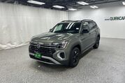 2025 Volkswagen Atlas 2.0T Peak Edition Oshkosh WI