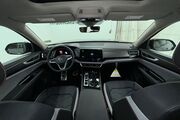 2025 Volkswagen Atlas 2.0T Peak Edition Oshkosh WI