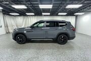 2025 Volkswagen Atlas 2.0T Peak Edition Oshkosh WI