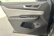 2025 Volkswagen Atlas 2.0T Peak Edition Oshkosh WI