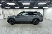 2025 Volkswagen Atlas 2.0T Peak Edition Oshkosh WI