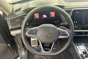 2025 Volkswagen Atlas 2.0T Peak Edition Oshkosh WI