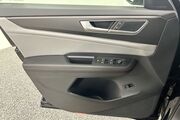 2025 Volkswagen Atlas 2.0T Peak Edition Oshkosh WI