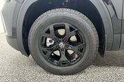 2025 Volkswagen Atlas 2.0T Peak Edition Oshkosh WI