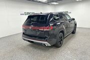 2025 Volkswagen Atlas 2.0T Peak Edition Oshkosh WI