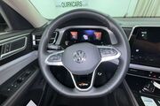 2025 Volkswagen Atlas 2.0T Peak Edition Oshkosh WI