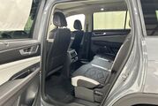 2025 Volkswagen Atlas 2.0T Peak Edition Oshkosh WI