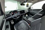 2025 Volkswagen Atlas 2.0T Peak Edition Oshkosh WI