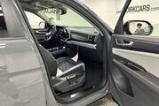 2025 Volkswagen Atlas 2.0T Peak Edition Oshkosh WI