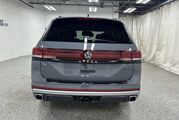 2025 Volkswagen Atlas 2.0T Peak Edition Oshkosh WI