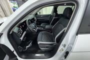 2025 Volkswagen Atlas 2.0T Peak Edition Oshkosh WI