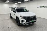 2025 Volkswagen Atlas 2.0T Peak Edition Oshkosh WI