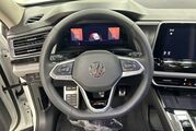 2025 Volkswagen Atlas 2.0T Peak Edition Oshkosh WI