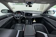 2025 Volkswagen Atlas 2.0T Peak Edition Oshkosh WI