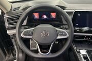 2025 Volkswagen Atlas 2.0T Peak Edition Oshkosh WI