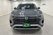 2025 Volkswagen Atlas 2.0T Peak Edition Oshkosh WI