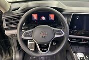 2025 Volkswagen Atlas 2.0T Peak Edition Oshkosh WI