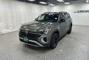 2025 Volkswagen Atlas 2.0T Peak Edition Oshkosh WI