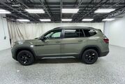 2025 Volkswagen Atlas 2.0T Peak Edition Oshkosh WI