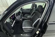 2025 Volkswagen Atlas 2.0T Peak Edition Oshkosh WI
