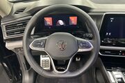 2025 Volkswagen Atlas 2.0T Peak Edition Oshkosh WI