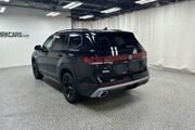 2025 Volkswagen Atlas 2.0T Peak Edition Oshkosh WI