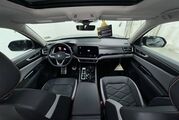 2025 Volkswagen Atlas 2.0T Peak Edition Oshkosh WI