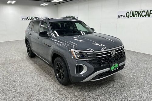 Volkswagen Atlas 2.0T Peak Edition 2025