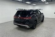 2025 Volkswagen Atlas 2.0T Peak Edition Oshkosh WI