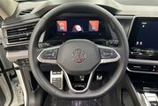 2025 Volkswagen Atlas 2.0T Peak Edition Oshkosh WI