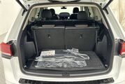 2025 Volkswagen Atlas 2.0T Peak Edition Oshkosh WI