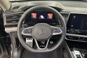 2025 Volkswagen Atlas 2.0T Peak Edition Oshkosh WI