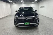 2025 Volkswagen Atlas 2.0T Peak Edition Oshkosh WI
