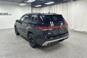 2025 Volkswagen Atlas 2.0T Peak Edition Oshkosh WI