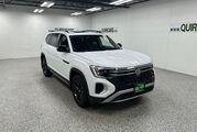 2025 Volkswagen Atlas 2.0T Peak Edition Oshkosh WI