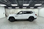 2025 Volkswagen Atlas 2.0T Peak Edition Oshkosh WI
