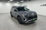 2025 Volkswagen Atlas 2.0T Peak Edition Oshkosh WI